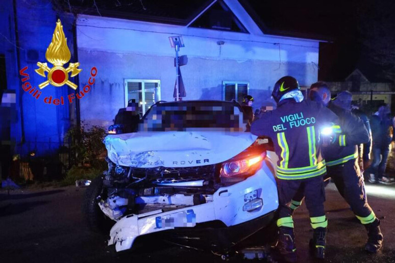 Campagna, carabinieri morti in incidente: donna indagata