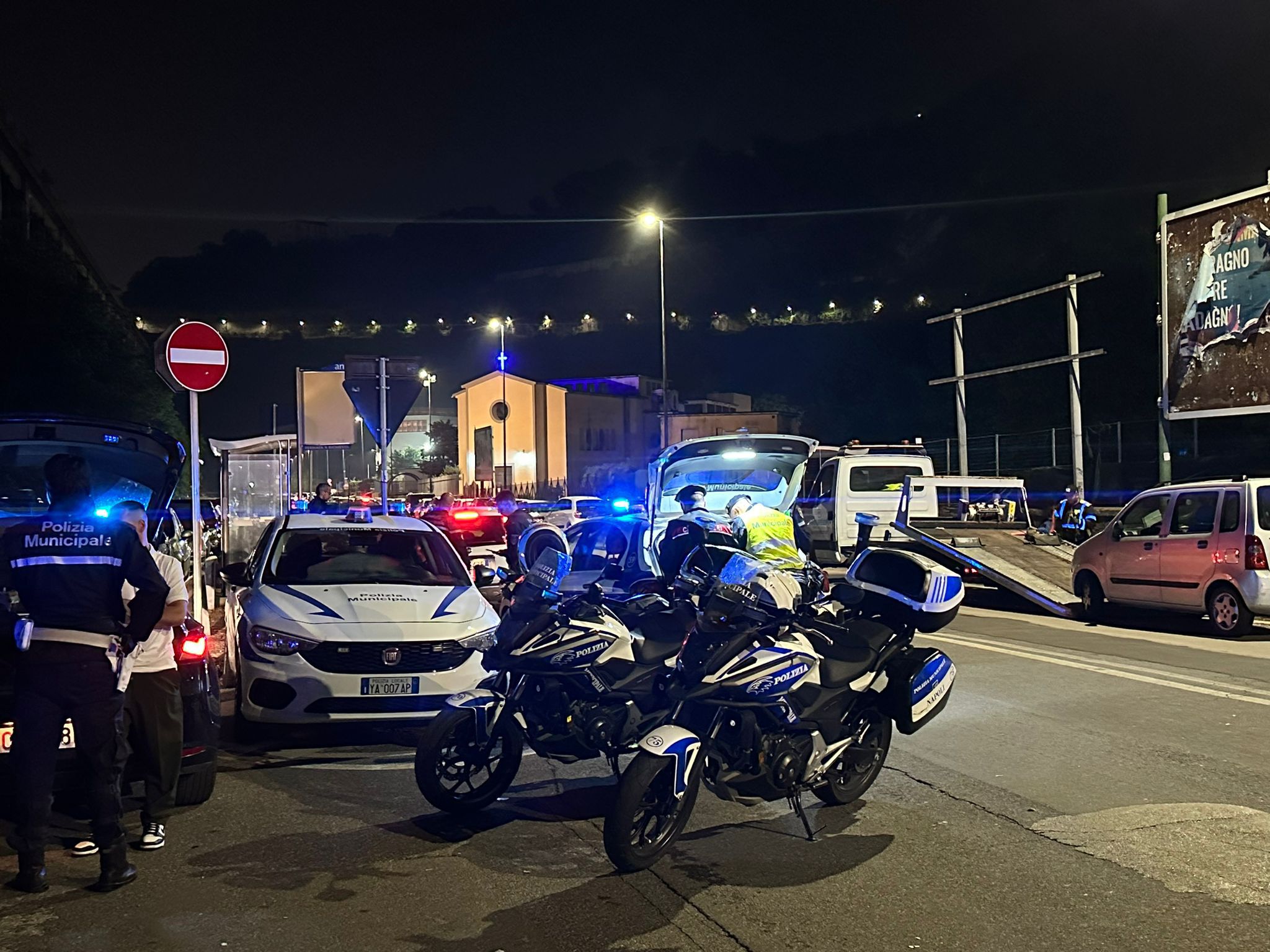 Napoli Coroglio: Controlli di Carabinieri e Polizia Municipale: 11 i ragazzi positivi all’alcol test