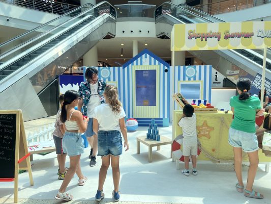 Shopping Summer Club: il Centro Commerciale Campania diventa un villaggio vacanze