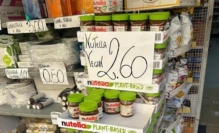Nutella vegana rubata destinata Francia in vendita a Napoli