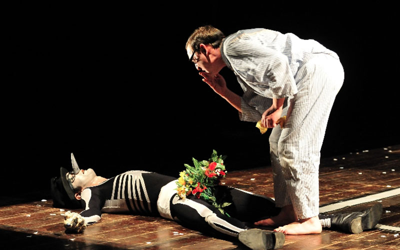 Halloween 2024, dove festeggiare a Napoli: tutti gli appuntamenti Halloween, inizia Teatro in Famiglia al Teatro Eduardo De Filippo