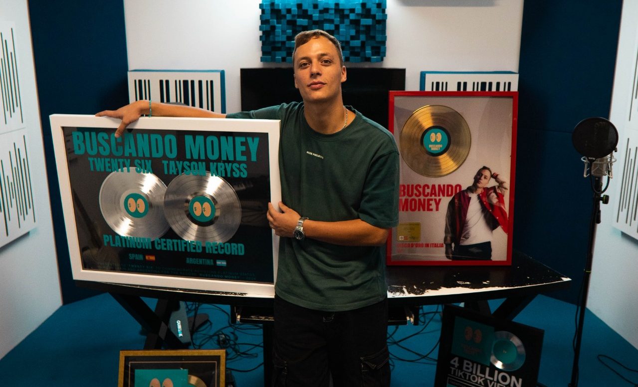 TWENTY SIX: L'Artista da 200 Milioni di Stream Ospite all'HUB Club di Napoli