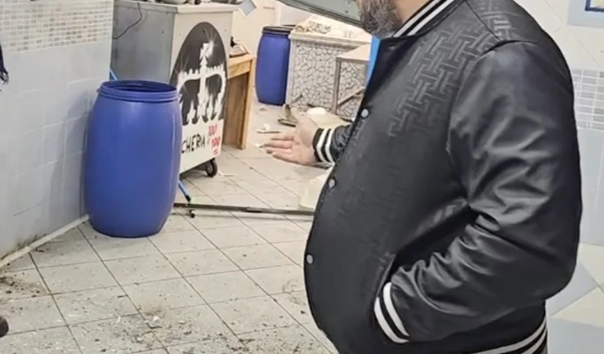 Pollena Trocchia, esplode ordigno: danni a pescheria