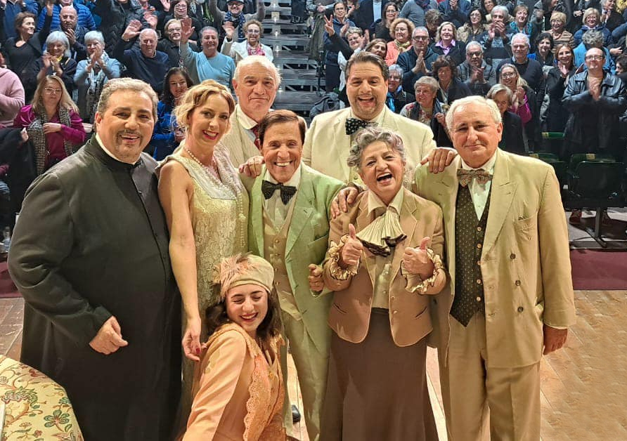 Giacomo Rizzo al Troisi festeggia i suoi 86 anni con Due cuori e...una Capanna