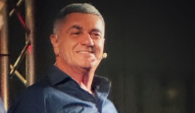 Simone Schettino, arriva al Teatro delle Arti il nuovo show dell'artista