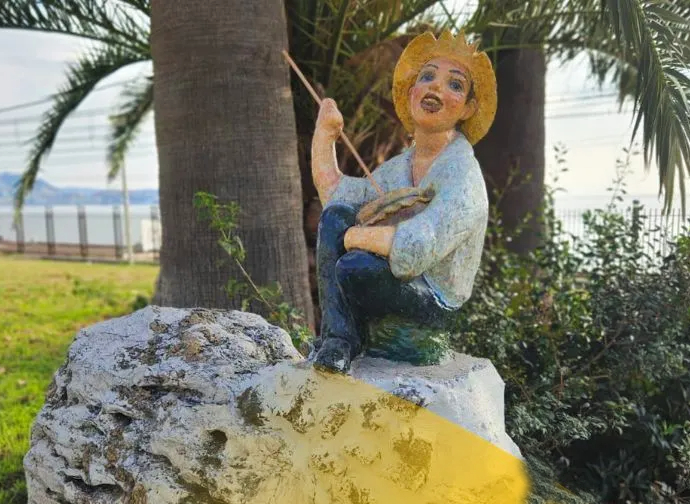 Nino Taranto: il 24 gennaio la sua statua torna nei giardini di Lucrino