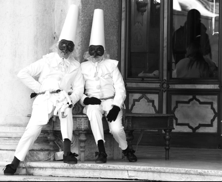 Enotria - Il gioco Soulslike che ha come protagonista Pulcinella