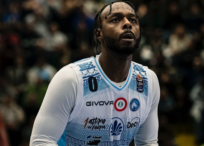 Troppo forte la Virtus per il Napoli Basket che cede 86-75