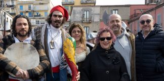 A Napoli il Carnevale di Masaniello in piazza Mercato