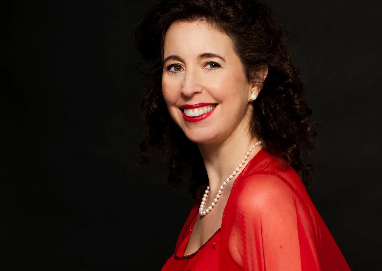 Angela Hewitt ospite al Teatro San Carlo in memoria di Francesca Martini Angela Hewitt ospite al Teatro San Carlo in memoria di Francesca Martini