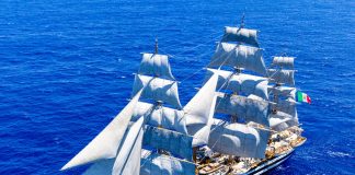 L'Amerigo Vespucci torna a Napoli: quattro giorni di eventi con il Villaggio In Italia