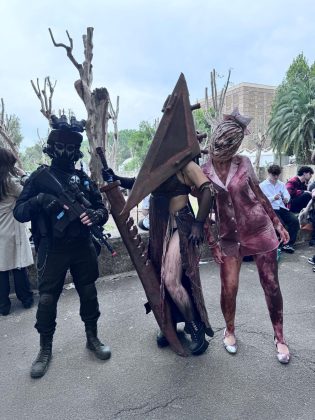 Comicon Napoli 2025: Scarica qui la tua foto!