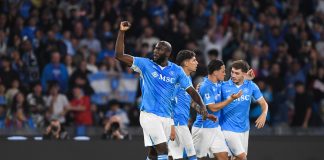 Il Genoa frena la corsa scudetto del Napoli. Al Maradona 2-2