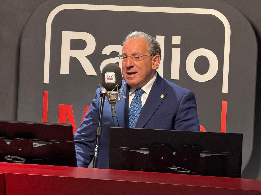 il prefetto michele di bari a radio marte napoli sarà pronta per la coppa america da 2anews.it il prefetto michele di bari a radio marte napoli sarà pronta per la coppa america