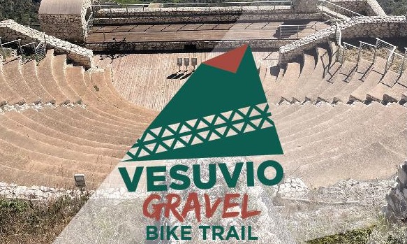 Vesuvio Gravel 2025, al via l’evento cicloturistico attraverso l’area metropolitana di Napoli Vesuvio Gravel 2025, al via l’evento cicloturistico attraverso l’area metropolitana di Napoli