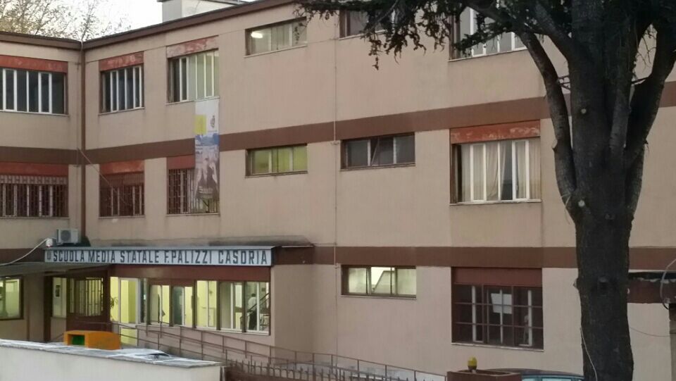 casoria rissa tra due famiglie vicino scuola feriti 2 minori da 2anews.it casoria rissa tra due famiglie vicino scuola feriti 2 minori