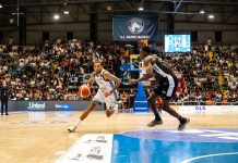 Napoli Basket fa festa salvezza, ma cede a Trento 89-114