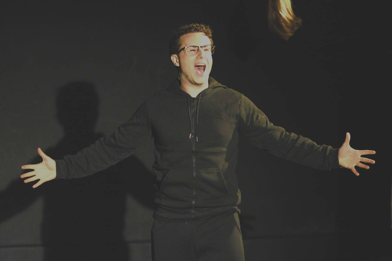 “Rumore Bianco” e “Inquilini” trionfano al Panteatro di Villaricca