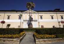 Torre del Greco, indetto bando per le persone in condizioni di vulnerabilità socio-economica