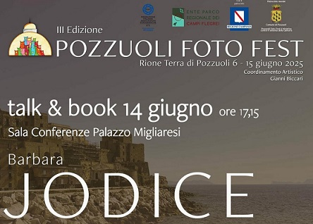 Il “Pozzuoli Foto Fest” prosegue al Rione Terra tra memoria e visione Il “Pozzuoli Foto Fest” prosegue al Rione Terra tra memoria e visione
