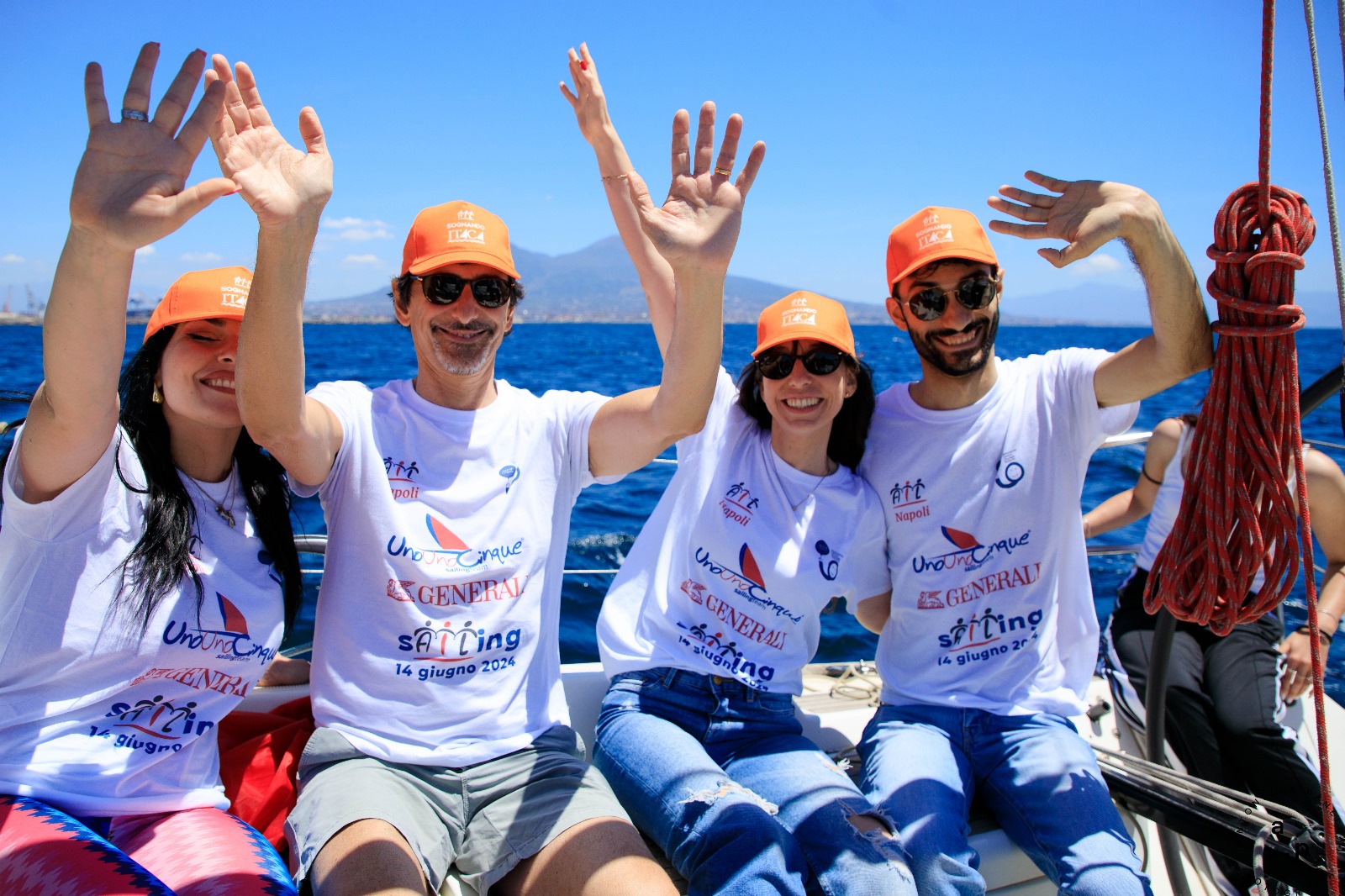 Uscita in barca a vela per pazienti oncologici ed ematologici nel Golfo di Napoli
