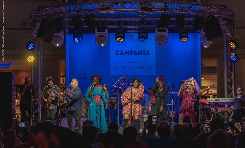 “Luglio in Jazz”, al Campania tornano i grandi artisti della musica internazionale “Luglio in Jazz”, al Campania tornano i grandi artisti della musica internazionale