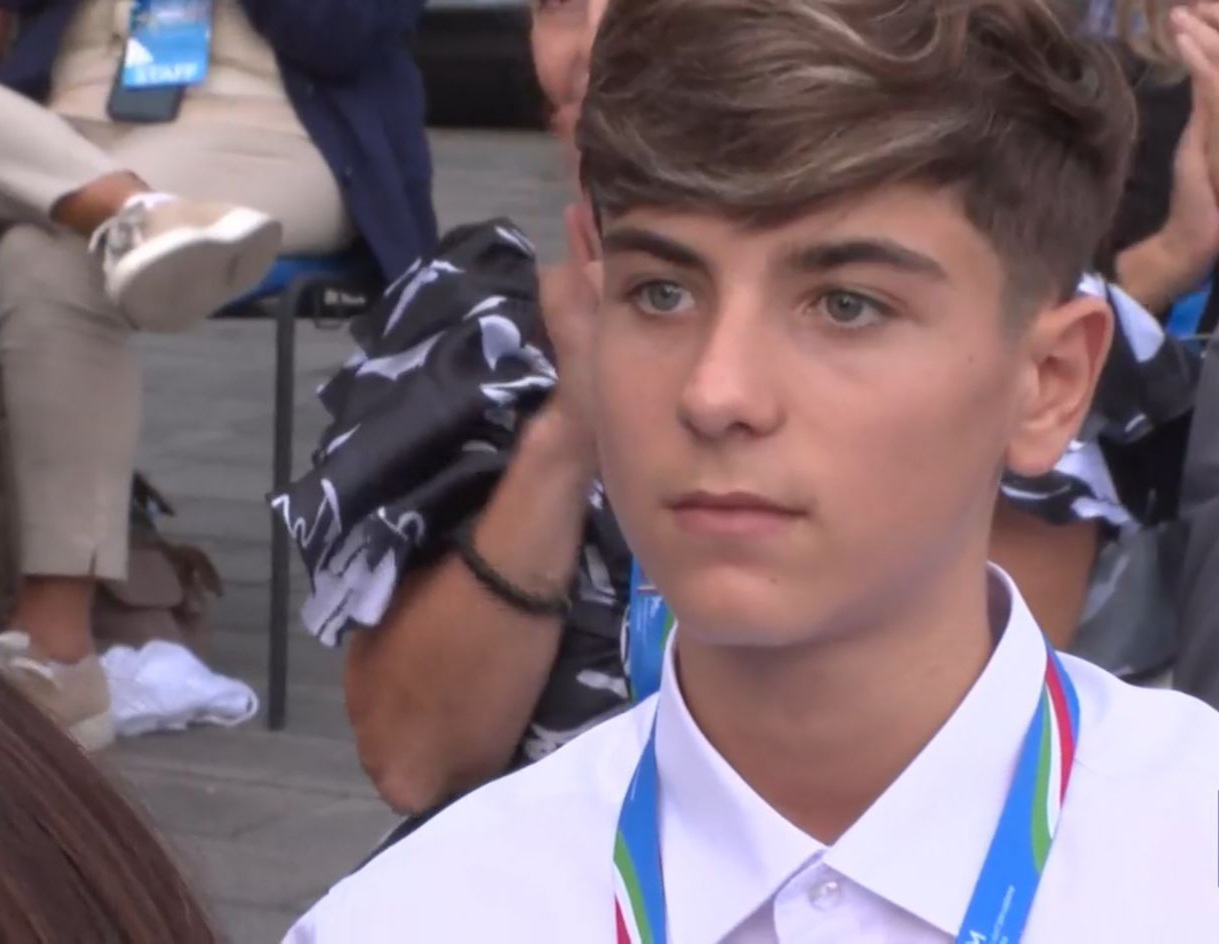 La pizza diventa ritratto: l’omaggio di Emanuele Crapetti al Presidente Mattarella