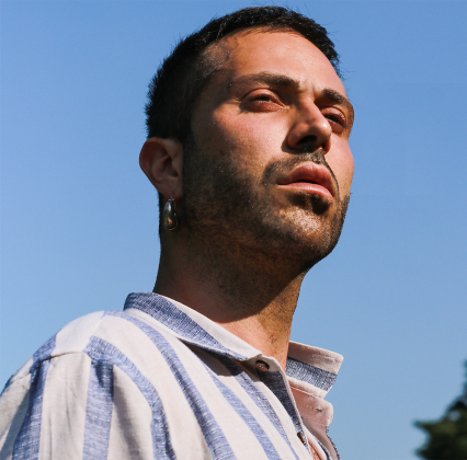 Premio San Gennaro World 2025 presentato da Gianni Simioli sul Sagrato del Duomo di Napoli