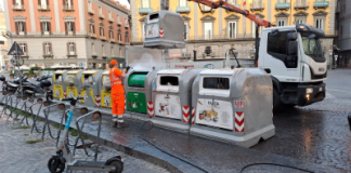 Rimossi da ASIA i cassonetti in Piazza Trieste e Trento