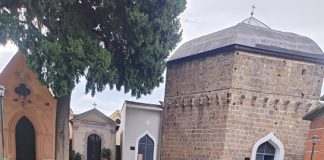 Casapulla, procedono i lavori all'interno del cimitero