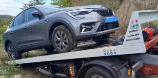 Pianura, ritrovata un’auto di lusso rubata a Barcellona