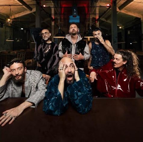 negramaro in concerto alla reggia di caserta per il festival un8217estate da belvedere da 2anews.it negramaro in concerto alla reggia di caserta per il festival un8217estate da belvedere