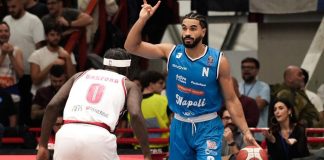 Napoli Basket, che festa all’Alcott Arena: battuta Reggio Emilia 95-87