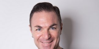 Teatro Sala Molière di Pozzuoli, arriva il recital “Perle Rare” di e con Fabio Brescia