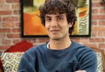 Un Posto al Sole, anticipazioni al 28 novembre: Vinicio smaschera il fratello Un Posto al Sole, anticipazioni al 28 novembre: Vinicio smaschera il fratello