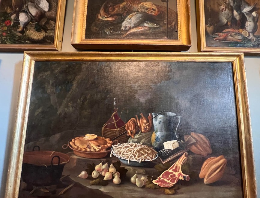 La tavola dei Re a Palazzo Reale di Napoli La tavola dei Re a Palazzo Reale di Napoli