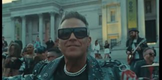 Robbie Williams: "La mia vista sta peggiorando a causa delle iniezioni per dimagrante"