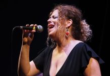 Secondo week end di eventi per la rassegna “Natale Senza Confini 2025” con omaggio a Roberto De Simone e l’opera teatrale con Andrea Renzi Secondo week end di eventi per la rassegna "Natale Senza Confini 2025" con omaggio a Roberto De Simone e l'opera teatrale con Andrea Renzi