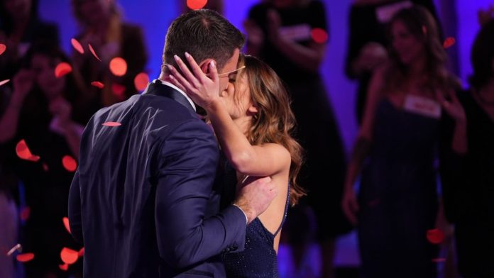 Uomini e Donne, registrazione 15 dicembre: Flavio sceglie Nicole