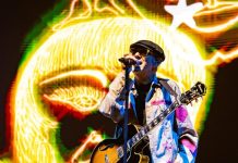 Luca Carboni alla Reggia di Caserta per l'XI edizione del festival Un'Estate da Belvedere