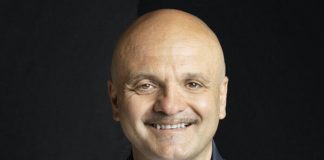 Peppe Iodice torna con altre date al Teatro Cilea in "Ho visto Maradona"