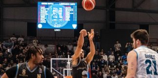 Guerri Napoli batte Cantù 98-86: Alcott Arena sold out e azzurri più vicini alle Final Eight