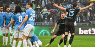 Calcio Napoli perfetto a Roma: 2-0 alla Lazio
