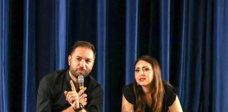 Kay in scena al CortéSe con Mystic Keys Live