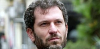 Un Posto al Sole, anticipazioni al 30 gennaio: Eduardo si prepara a un nuovo colpo