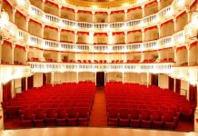 I sei teatri nazionali per il Sannazaro: una rete di solidarietà per farlo rinascere I sei teatri nazionali per il Sannazaro: una rete di solidarietà per farlo rinascere