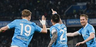 Calcio Napoli, al Maradona 2-1 contro il Lecce