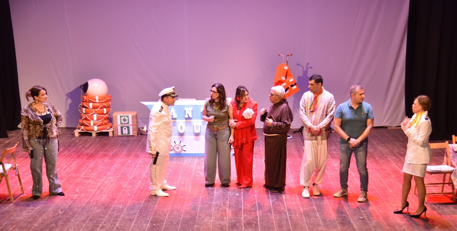 Al Teatro La Perla in scena la solidarietà con la commedia “A riveder le Stelle, o forse no” Al Teatro la Perla in scena la solidarietà con la commedia “A riveder le Stelle, o forse no”