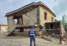 Litorale domitio, maxi operazione contro l'abusivismo demaniale: 80 immobili sequestrati a Castel Volturno, 19 già demoliti