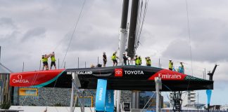 America’s Cup 2027, New Zealand torna in acqua con i foil azzurri dedicati a Napoli
